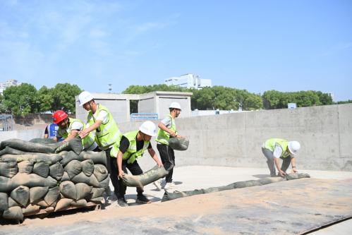 河南洛阳市住建系统“安全生产月”活动启动(图2)